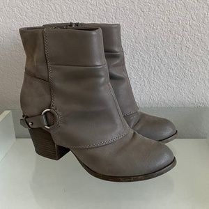 Fergalilcious by Fergie Booties, Size 8
